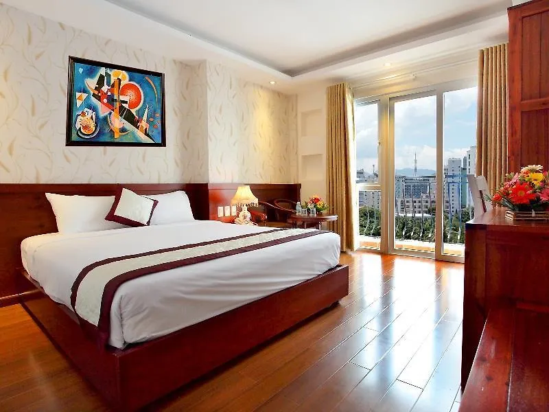 ***  Golden Sand Hotel Nha Trang Vietnam
