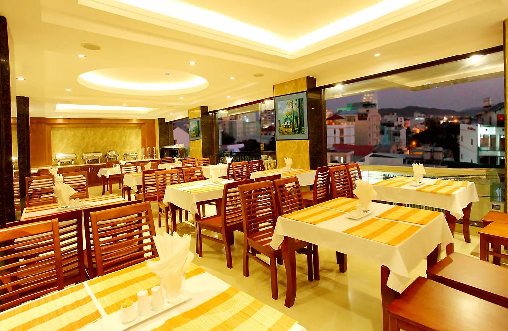 Golden Sand Hotel Nha Trang 3*,  Vietnam